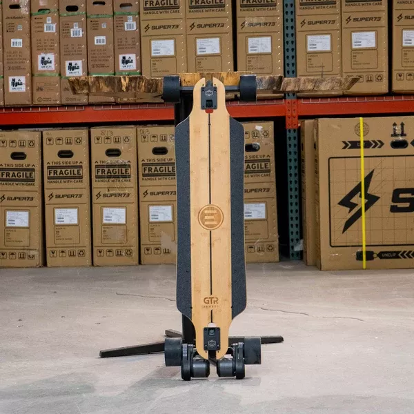 Bamboo GTR2 - Evolve Electric Skateboard