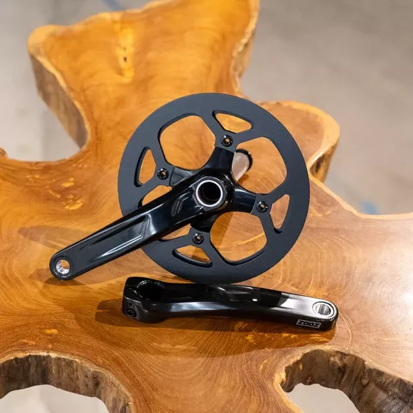 Zooz Crankset – OEM Replacement in Black or Chrome (All Models)